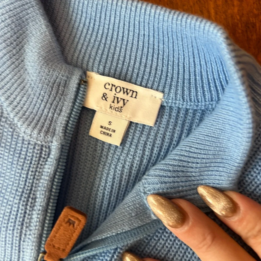 Crown & Ivy Boys 5T Blue White Navy Colorblock Quarter Zip Sweater NWT